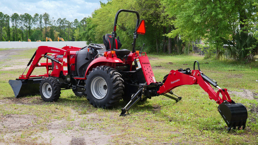 2026 Mahindra 1635 Shuttle Equipment Image0