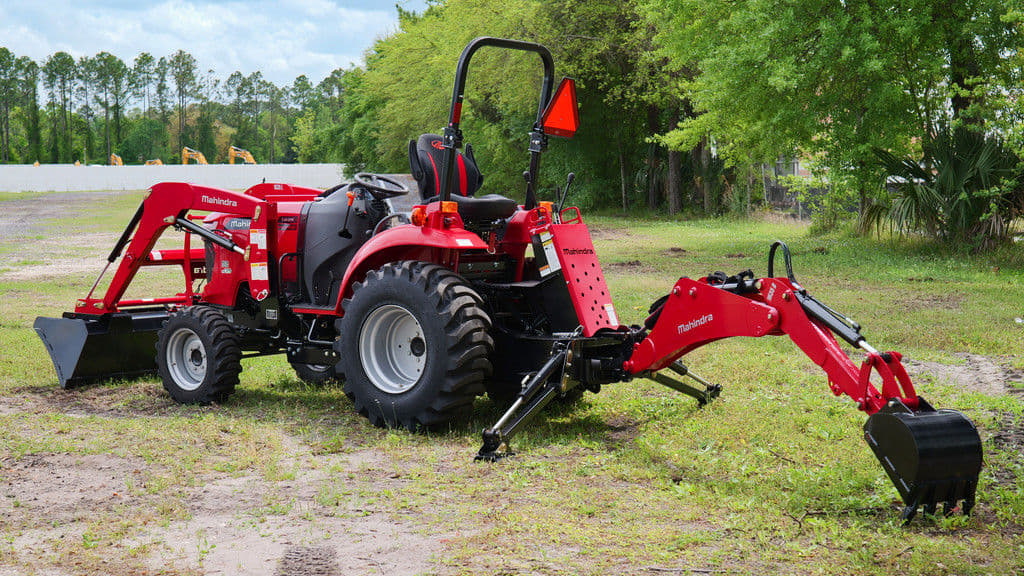 Image of Mahindra 1635 Shuttle Primary image
