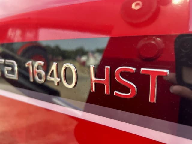 Image of Mahindra 1640 HST equipment image 4