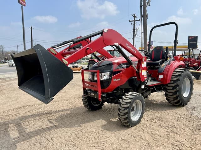 Image of Mahindra 1640 HST equipment image 1