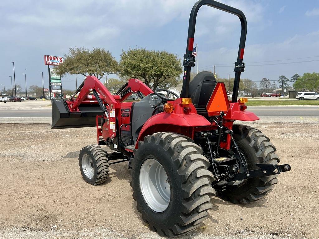 Image of Mahindra 1640 HST Image 0