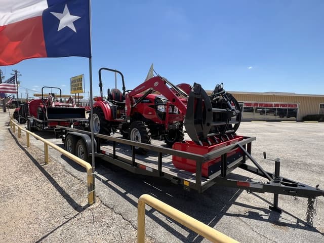 Image of Mahindra 1640 HST equipment image 1