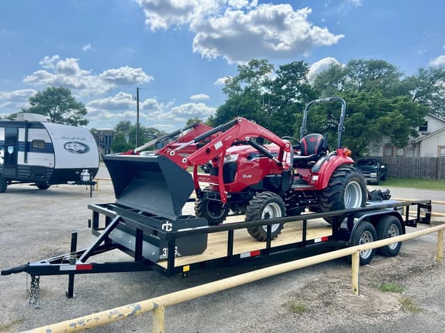 Image of Mahindra 1640 HST equipment image 1