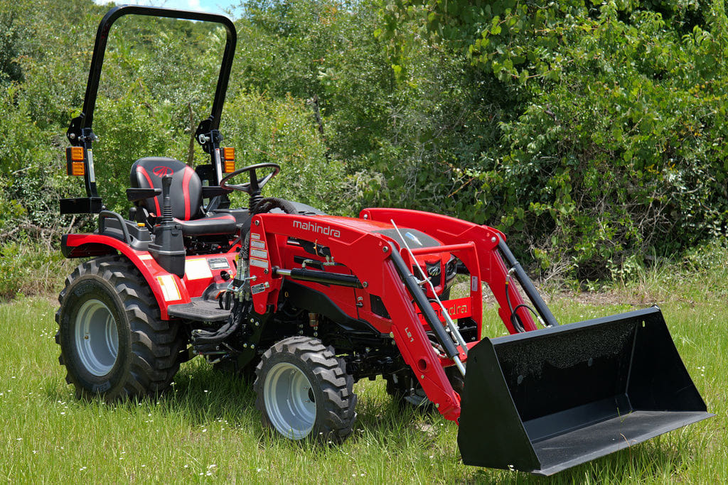 2026 Mahindra 2126 HST Equipment Image0