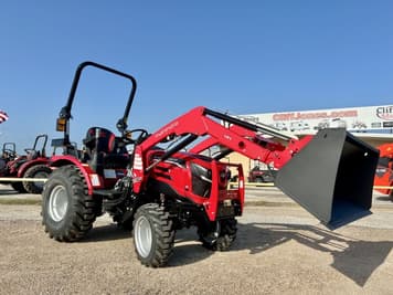 Main image Mahindra 2126 HST