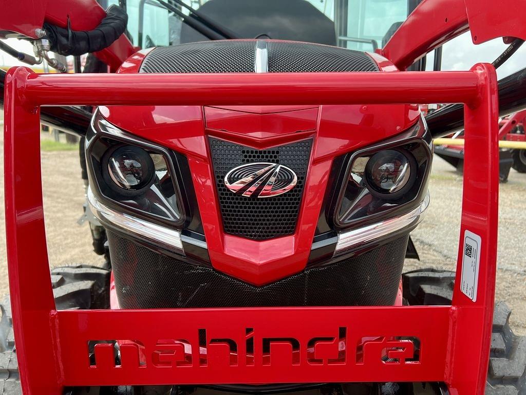 Image of Mahindra 2126 HST Primary image