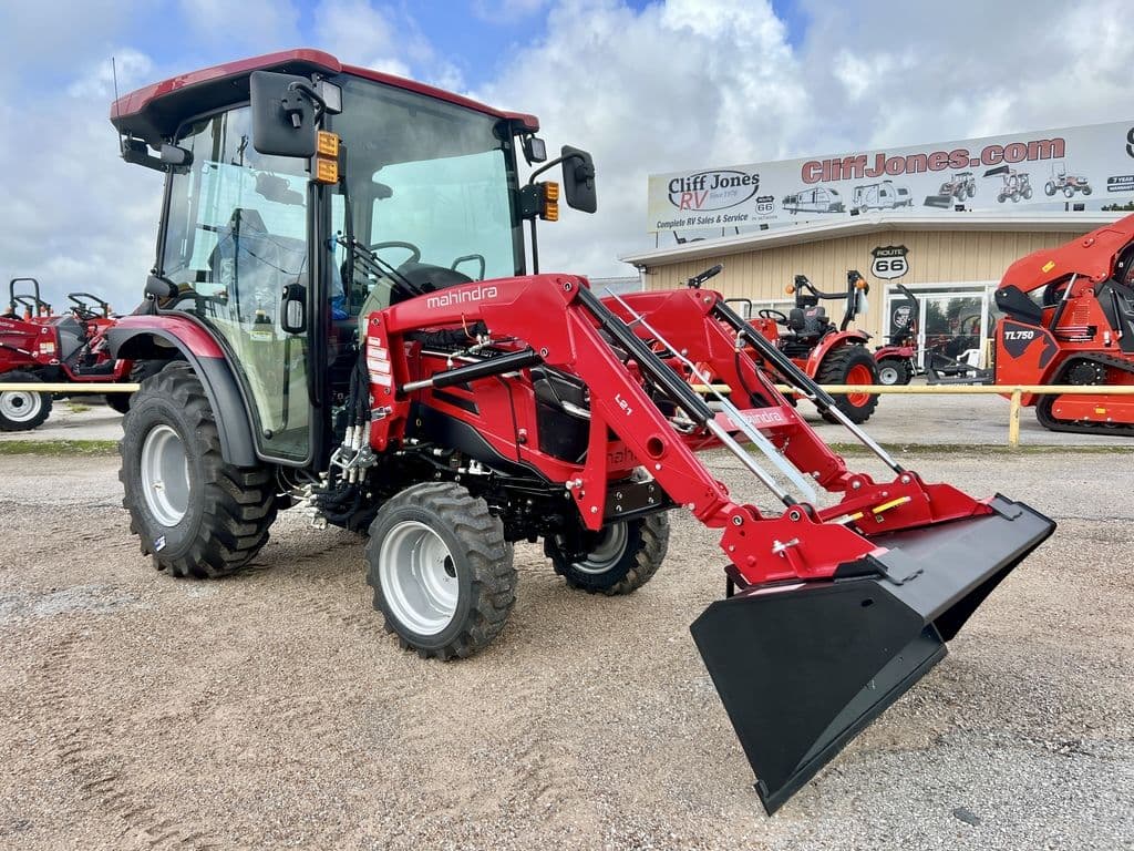 Image of Mahindra 2126 HST Primary image