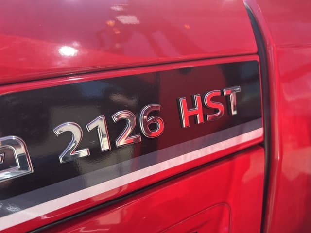 Image of Mahindra 2126 HST equipment image 4
