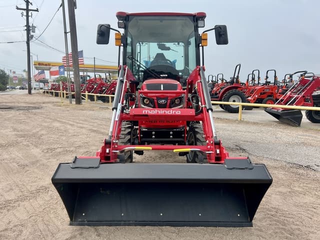 Image of Mahindra 2126 HST equipment image 1