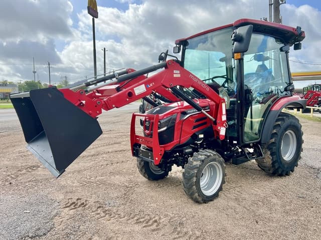 Image of Mahindra 2126 HST equipment image 1