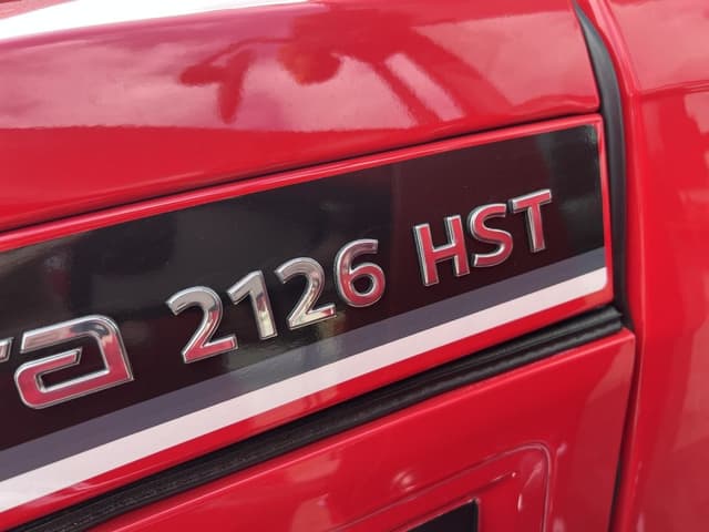 Image of Mahindra 2126 HST equipment image 4