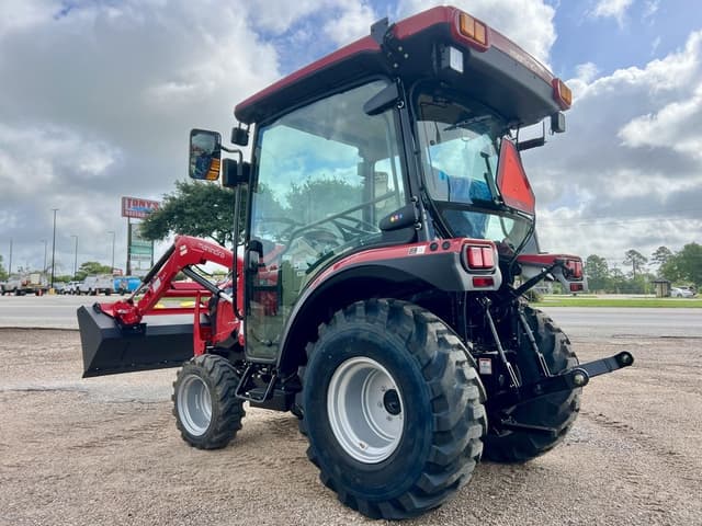 Image of Mahindra 2126 HST equipment image 3