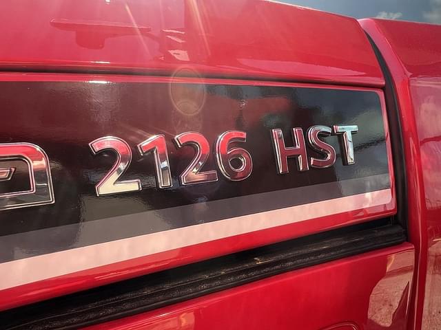 Image of Mahindra 2126 HST equipment image 4