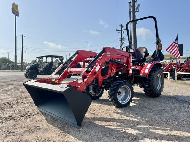 Image of Mahindra 2126 HST equipment image 1