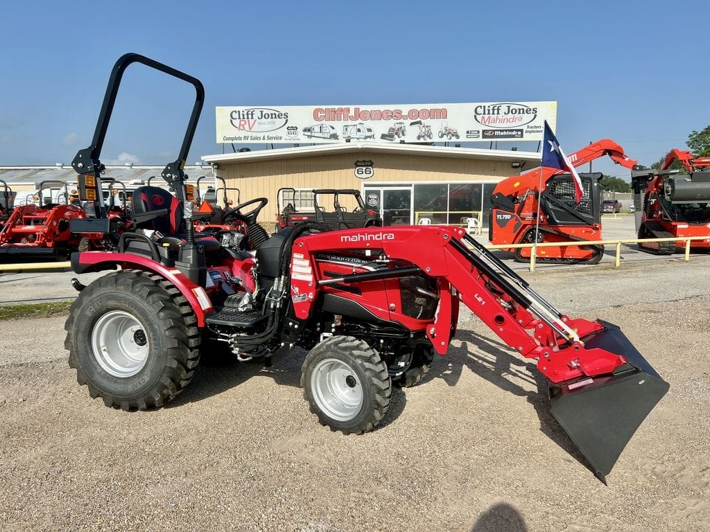 2025 Mahindra 2126 HST Equipment Image0
