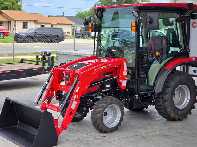 Image of Mahindra 2126 HST equipment image 1