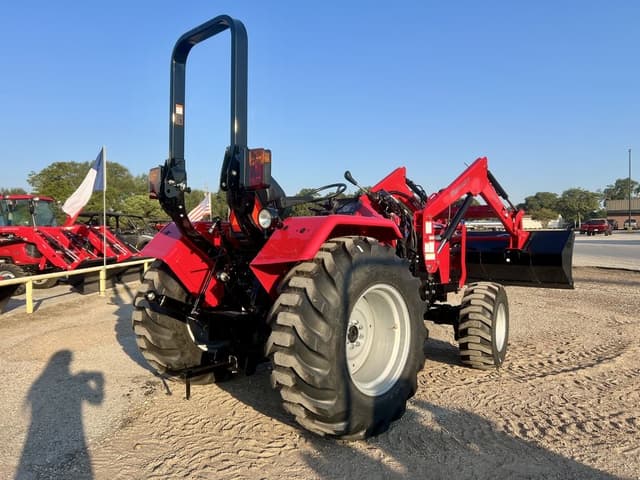 Image of Mahindra 4540 equipment image 2