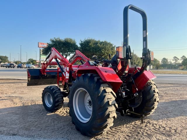 Image of Mahindra 4540 equipment image 3