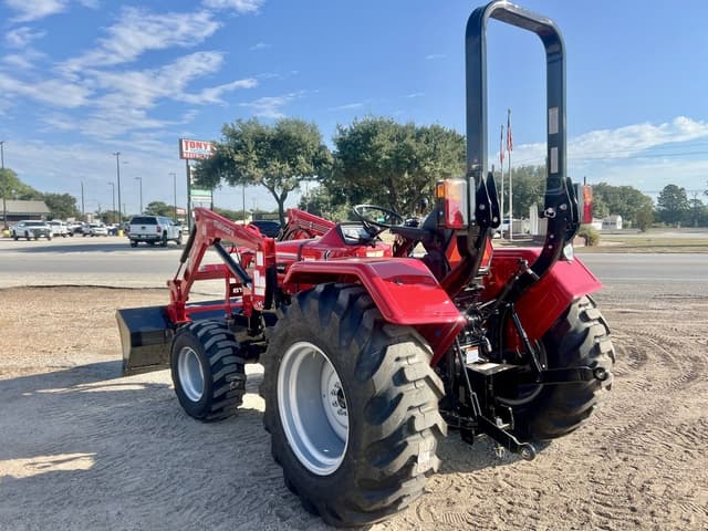 Image of Mahindra 4540 equipment image 3