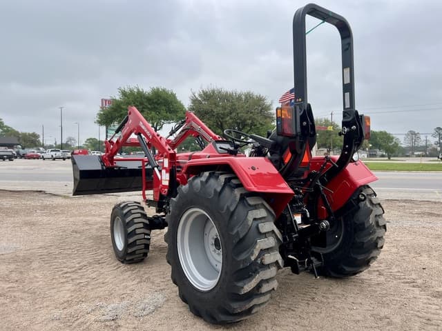 Image of Mahindra 4540 equipment image 3