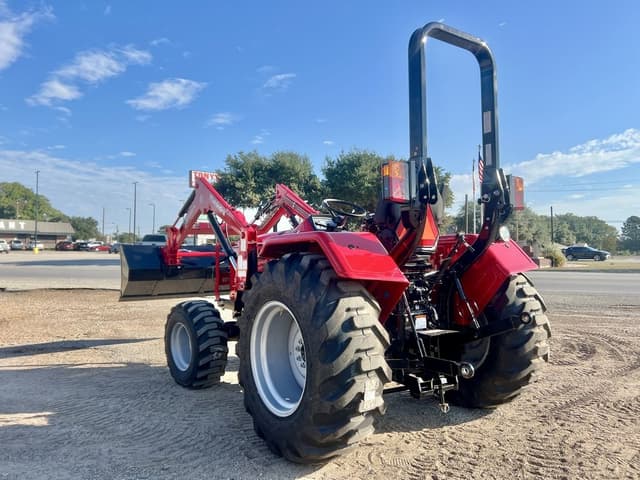 Image of Mahindra 4540 equipment image 3