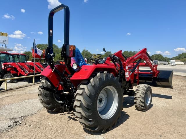 Image of Mahindra 4540 equipment image 2