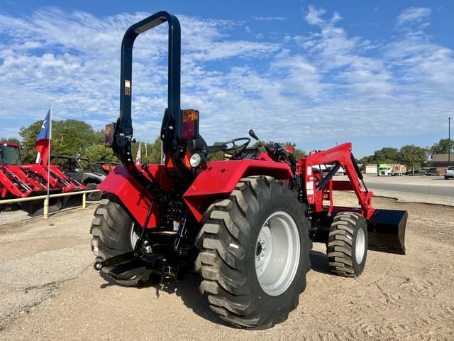 Image of Mahindra 4540 equipment image 2