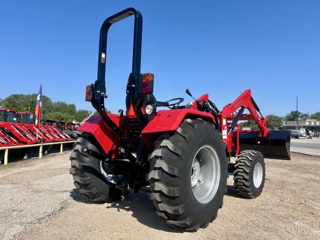 Image of Mahindra 4540 equipment image 2