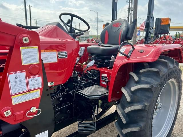 Image of Mahindra 4550 equipment image 4