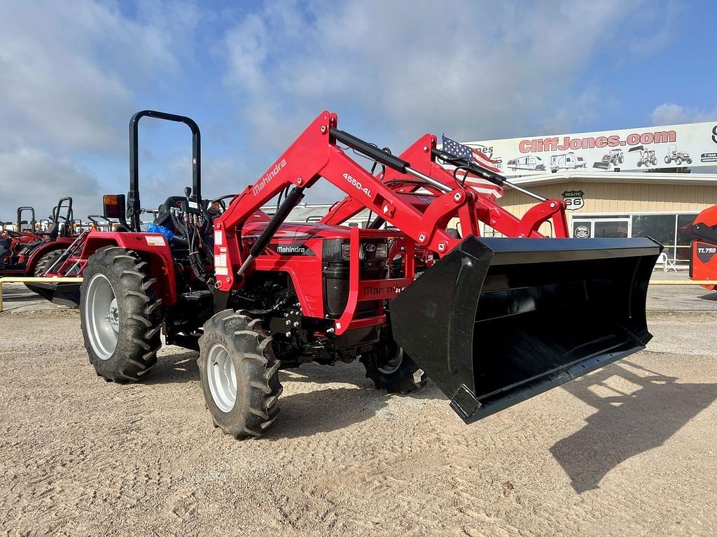 Image of Mahindra 4550 Primary image