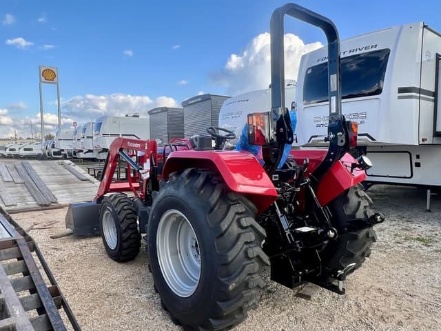 Image of Mahindra 5145 Shuttle equipment image 3