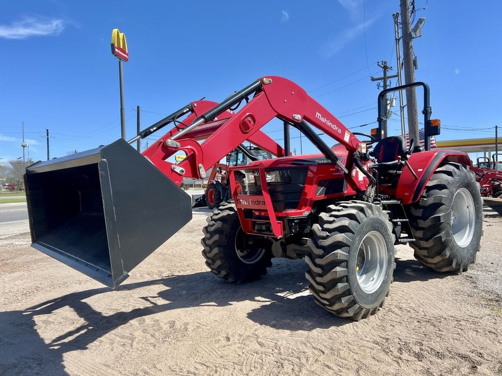 2025 Mahindra 6075 PST Equipment Image0