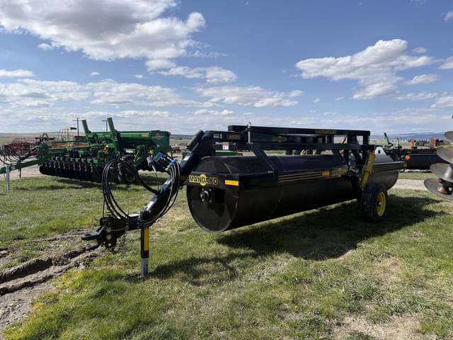 Image of Mandako L2050I equipment image 3