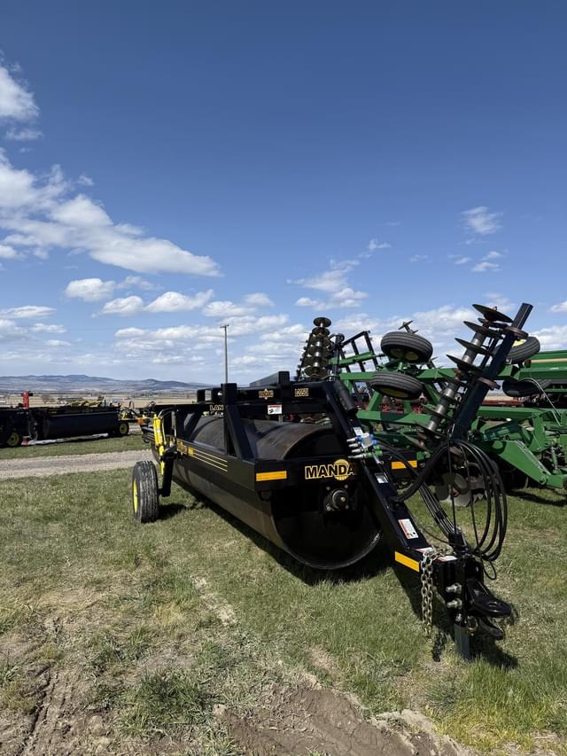 Image of Mandako L2050I equipment image 1
