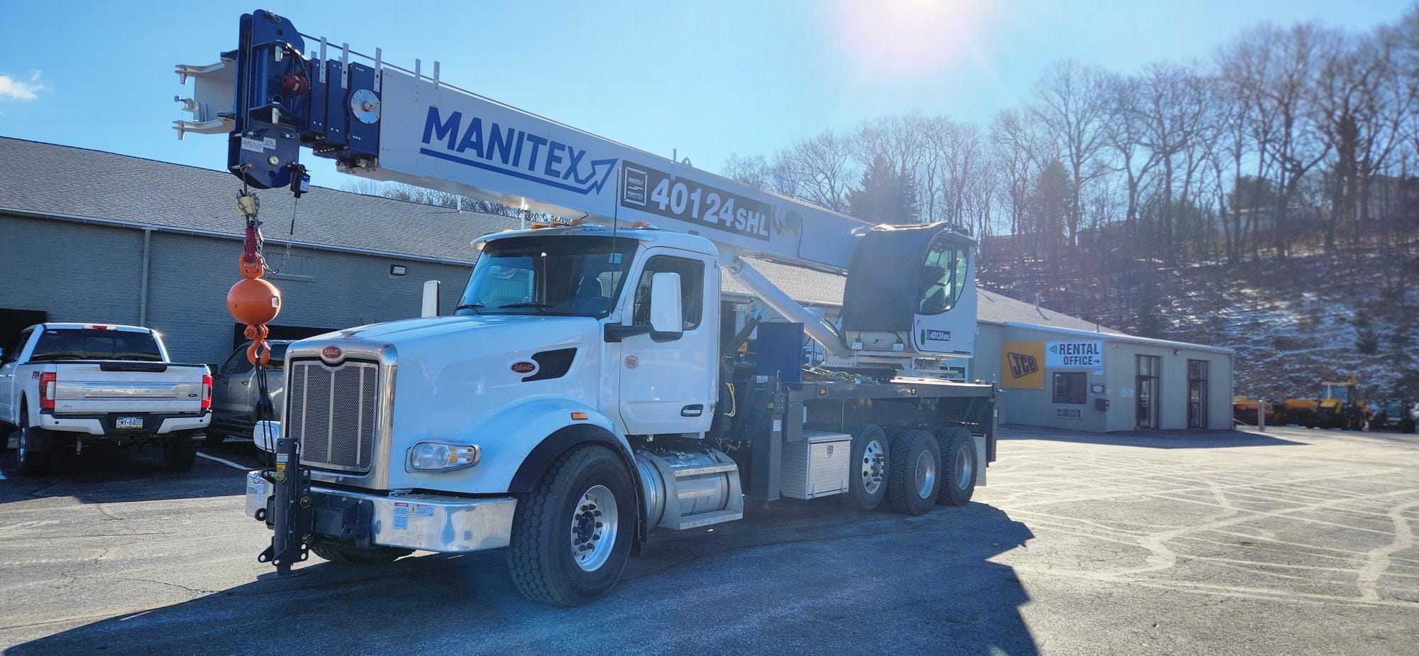 2025 Manitex 40124SHL Equipment Image0