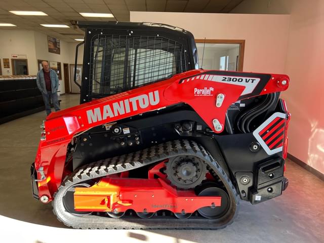 Image of Manitou 2300VT equipment image 4