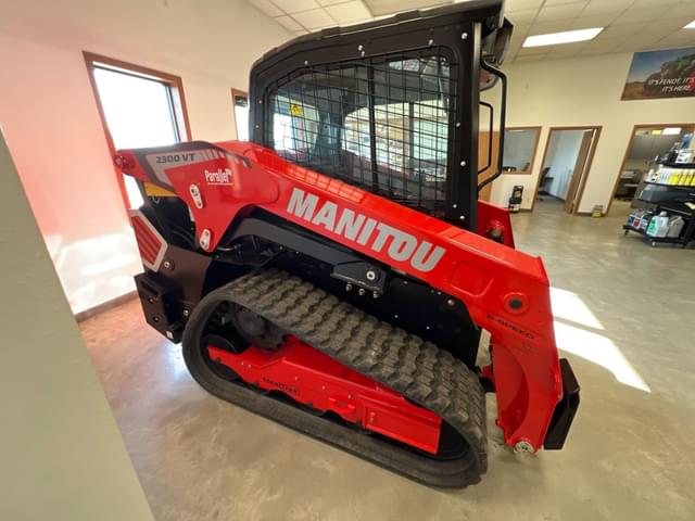 Image of Manitou 2300VT equipment image 1