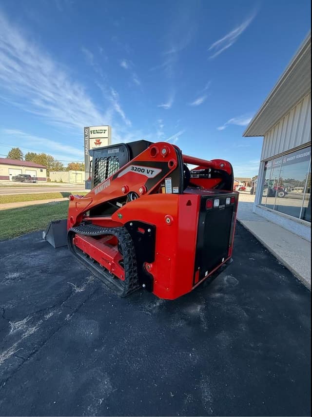 Image of Manitou 3200VT equipment image 4