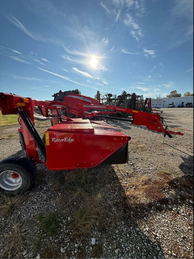 Image of Massey Ferguson 1373 equipment image 1