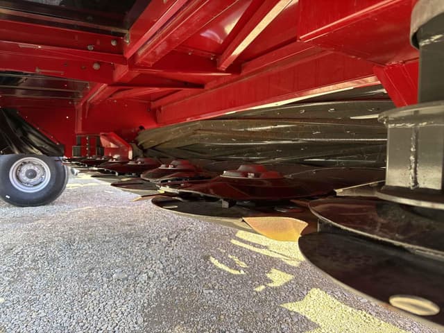 Image of Massey Ferguson 1393 equipment image 2