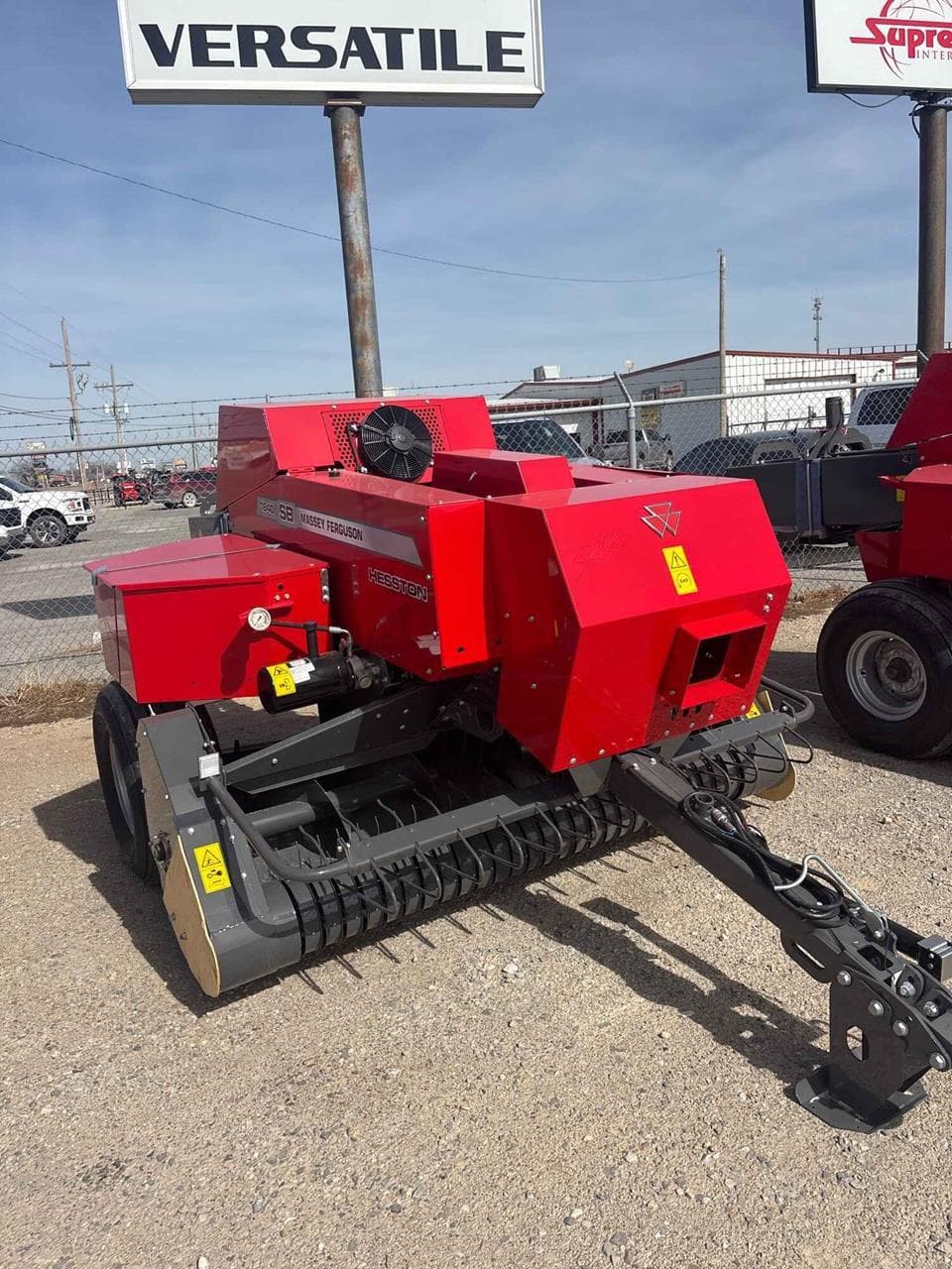 Image of Massey Ferguson 1840 Primary image