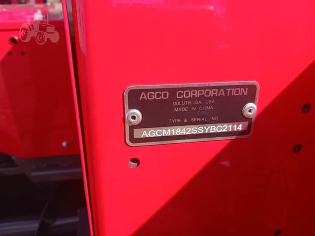 Image of Massey Ferguson 1842S equipment image 3