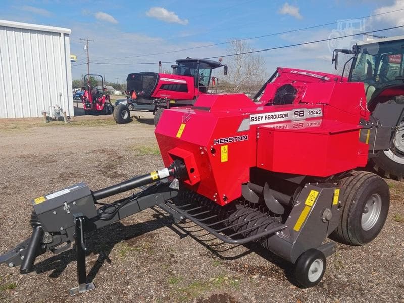 Image of Massey Ferguson 1842S Primary image