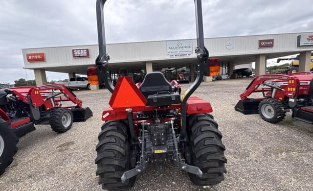 Image of Massey Ferguson 1E.25 equipment image 4