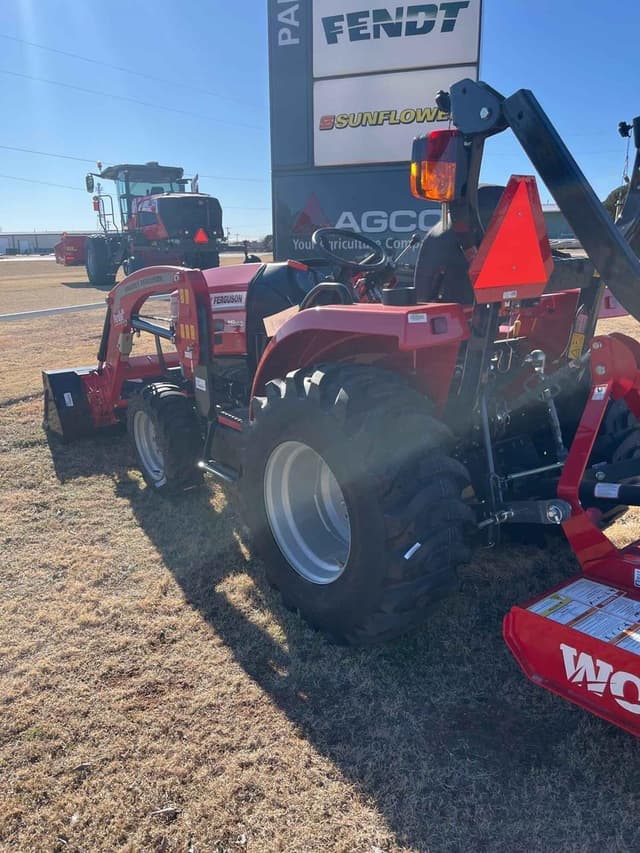 Image of Massey Ferguson 1E.40 equipment image 4