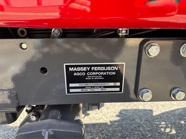 Image of Massey Ferguson 1GC.23 equipment image 2