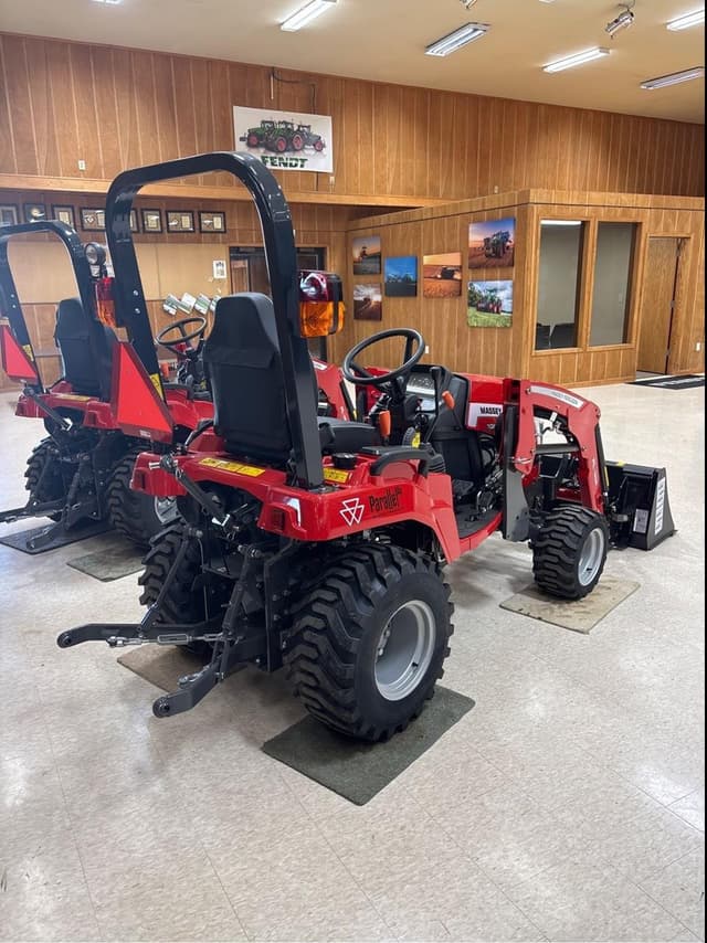 Image of Massey Ferguson 1GC.23 equipment image 2