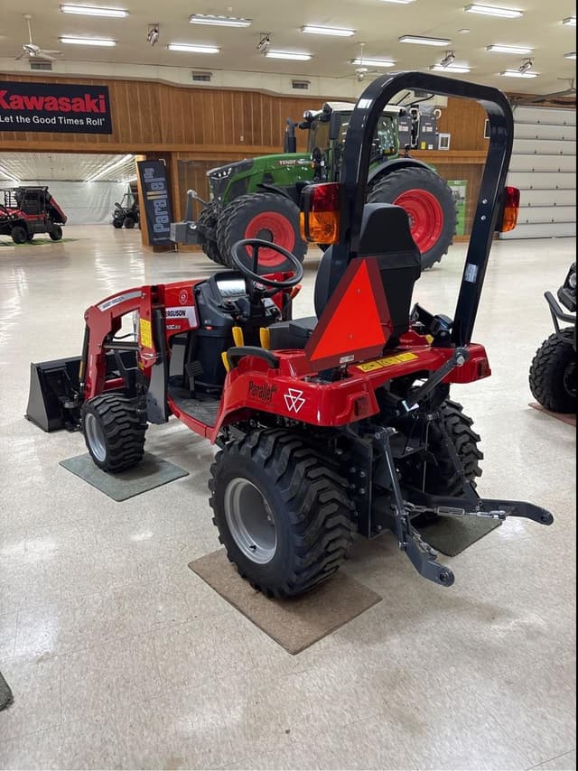 Image of Massey Ferguson 1GC.23 equipment image 4