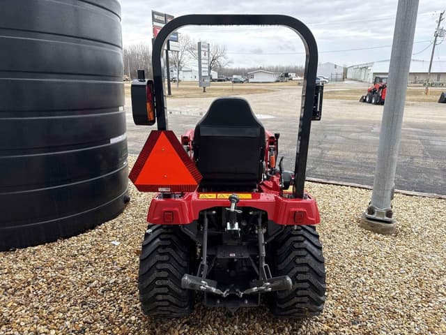 Image of Massey Ferguson 1GC.23 equipment image 3