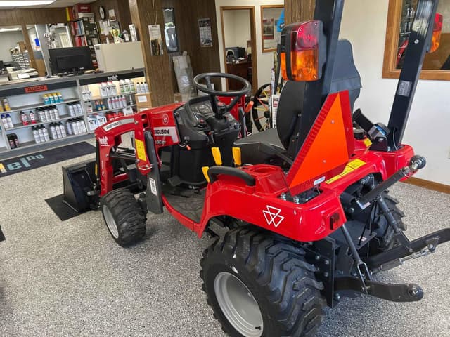 Image of Massey Ferguson 1GC.23 equipment image 4